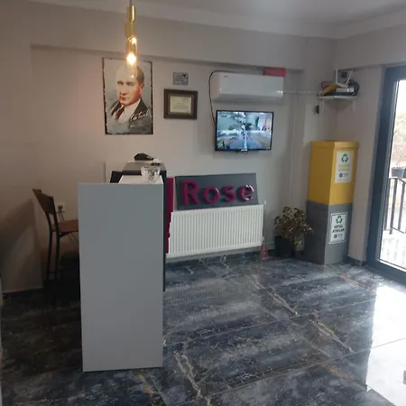 Rose Hotel Ezine